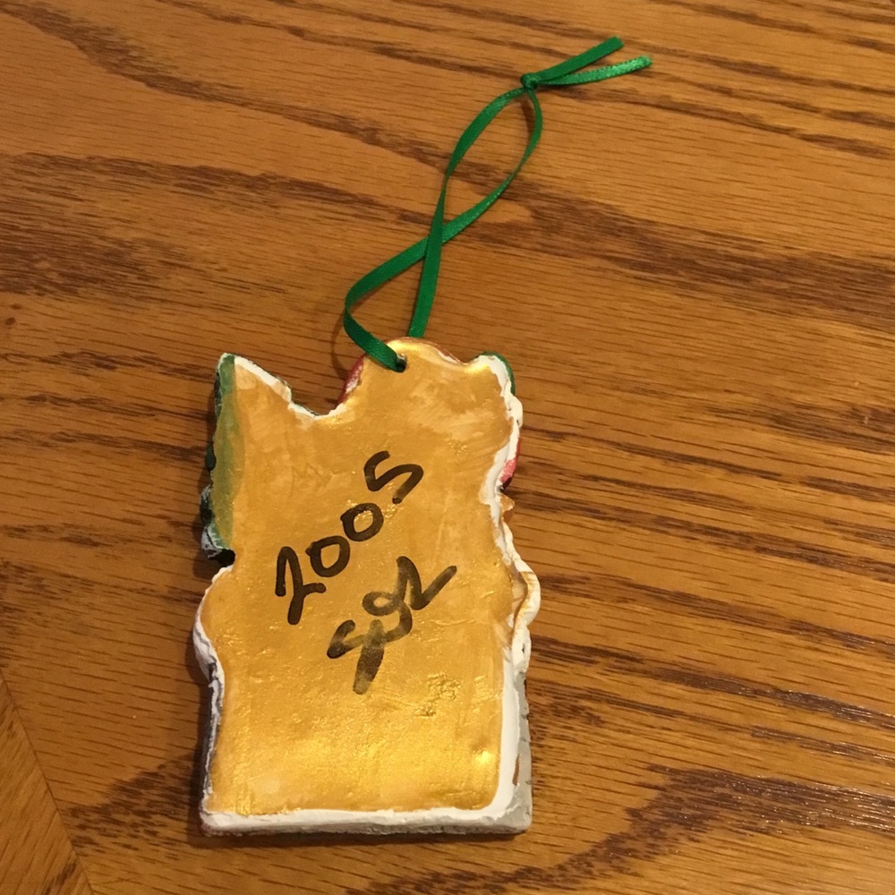 Santa Claus Hand Painted Ornament - Picture 3 of 8